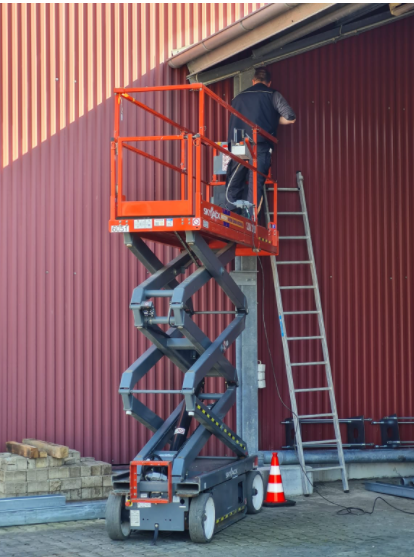 8,1  m Scherenarbeitbühne 