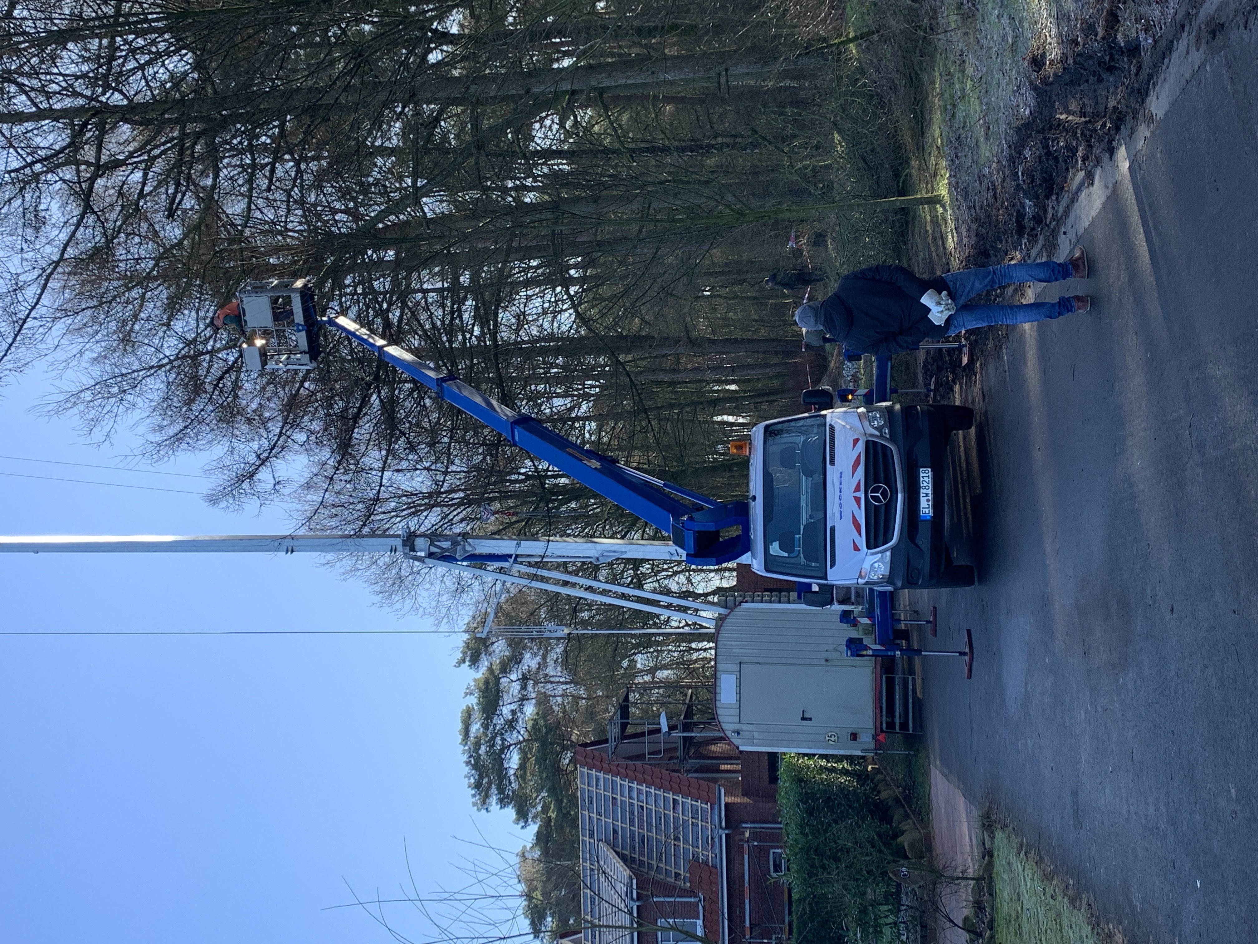 22,1 m LKW-Arbeitsbühne, Teleskop, auf 3,5 t