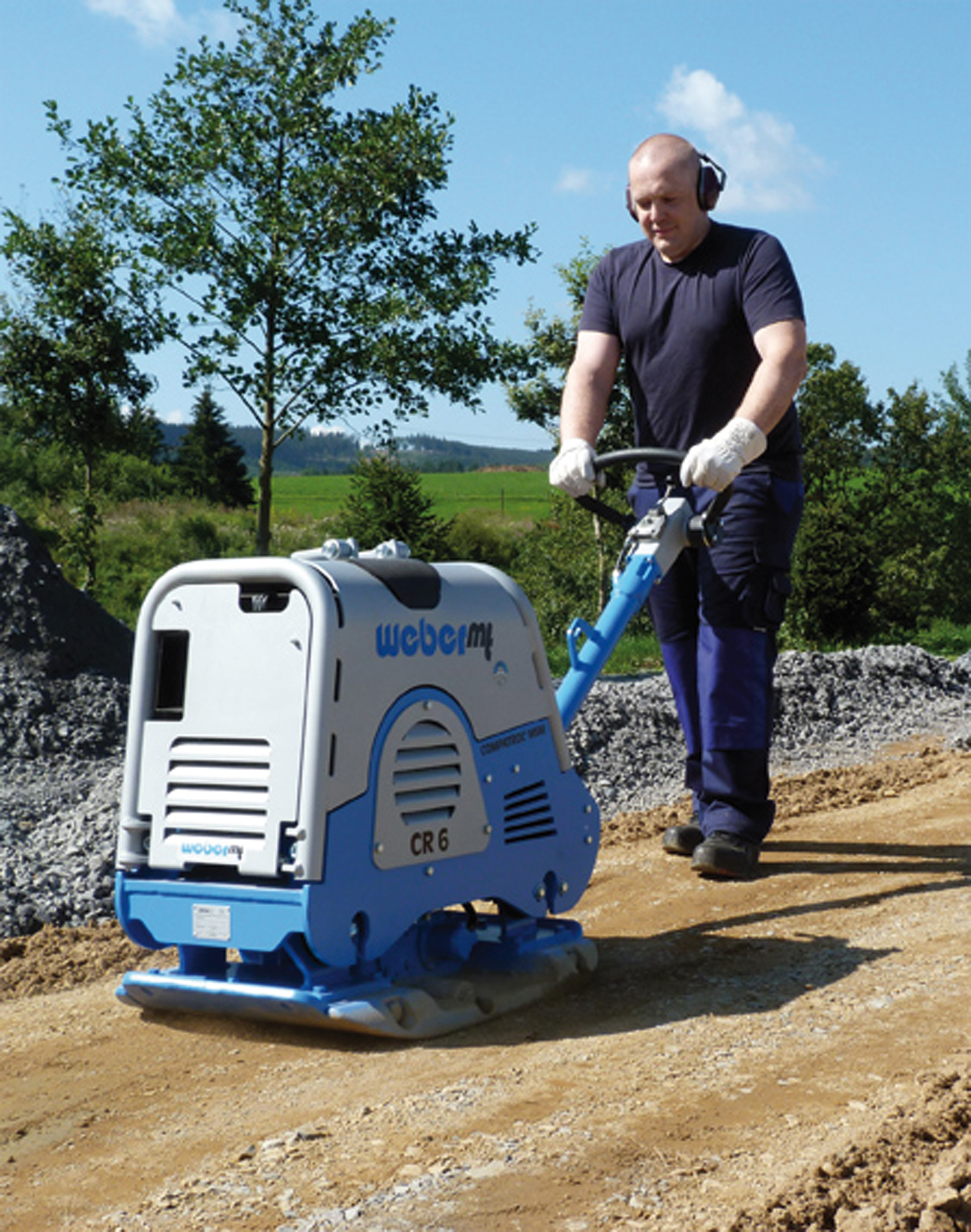 Bodenverdichter, Typ Dynapac LF72