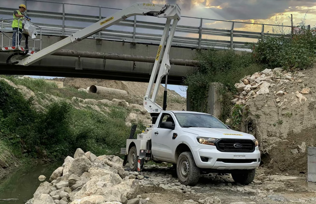 13 m PKW-Arbeitsbühne, Gelenk-Teleskop, P130A