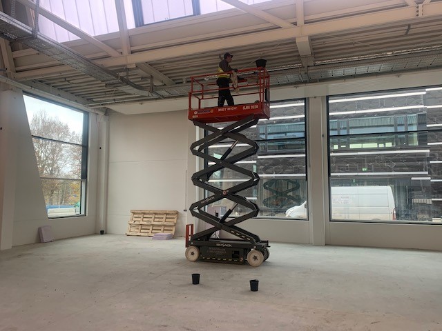 9,9 m Scherenarbeitsbühne 