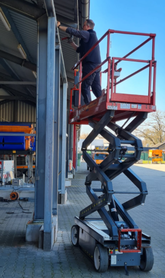 8,1  m Scherenarbeitbühne 